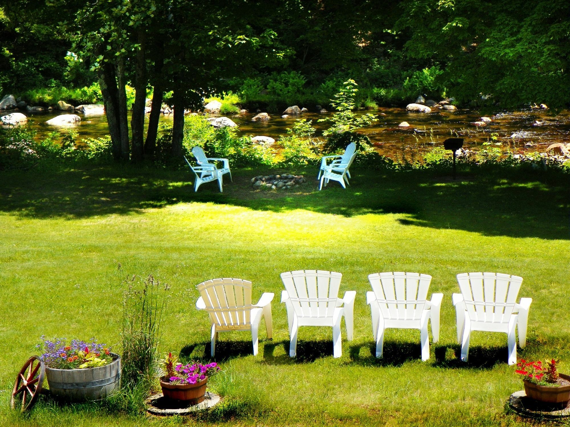 Covered Bridge River View Lodge (Adults Only) Jackson Eksteriør billede